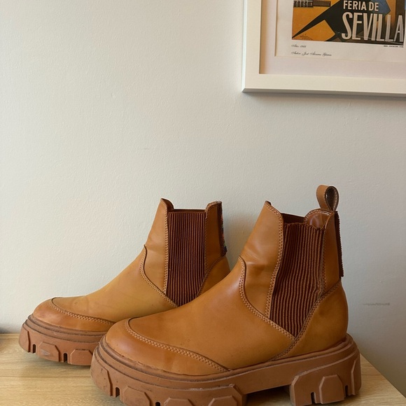 FARM Rio Multicolor Detail Tan Boots - Picture 4 of 4